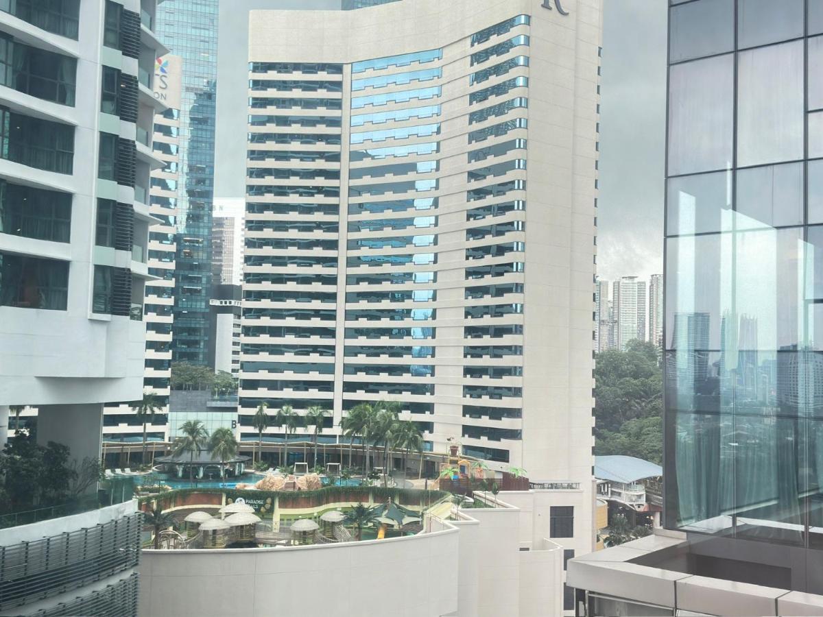 Summer Suites Klcc By Purple Orchid Kuala Lumpur Kültér fotó