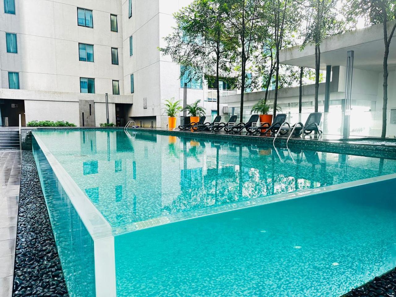 Summer Suites Klcc By Purple Orchid Kuala Lumpur Kültér fotó