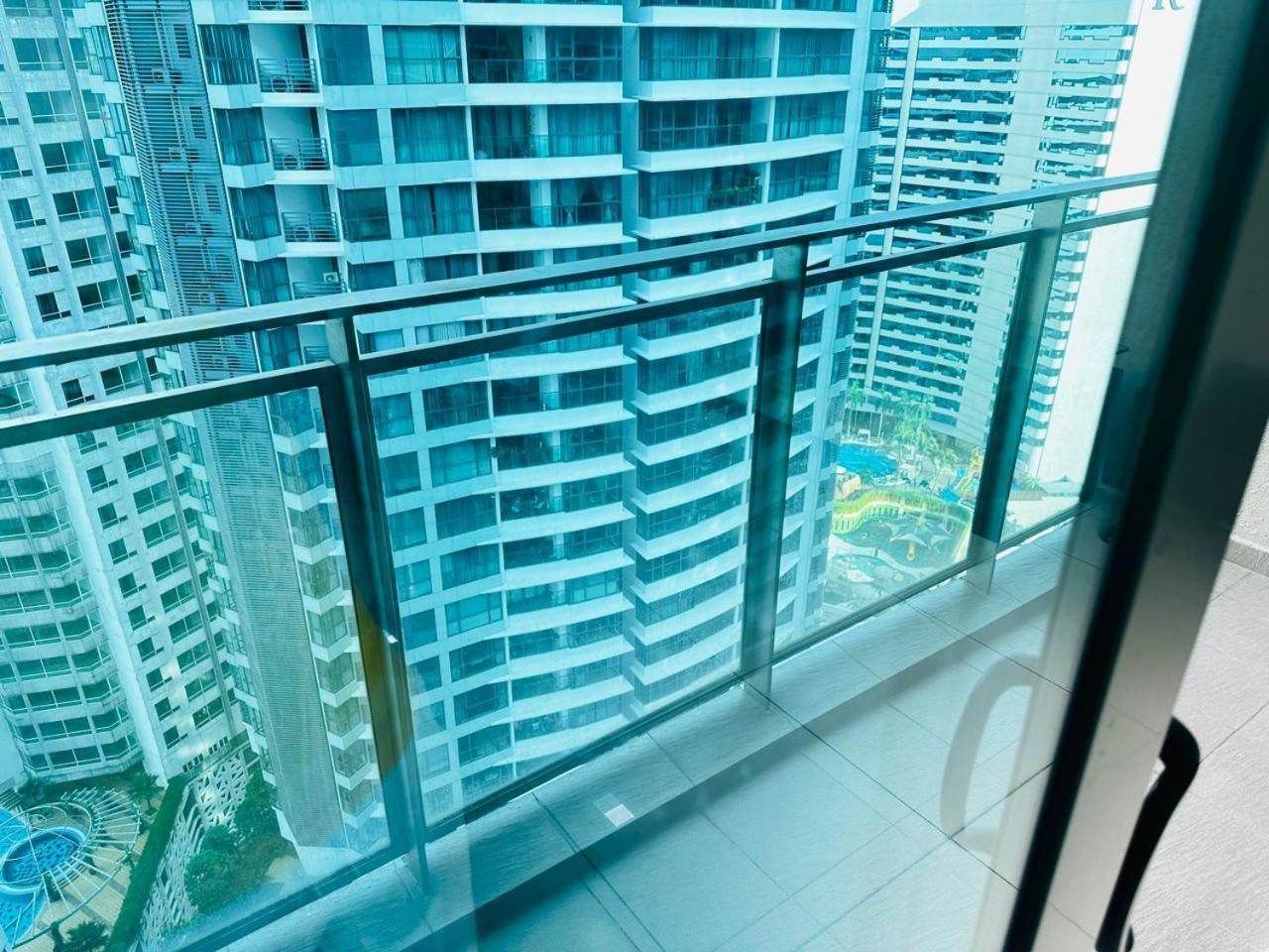 Summer Suites Klcc By Purple Orchid Kuala Lumpur Kültér fotó